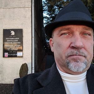 Meet your Posher, Keith